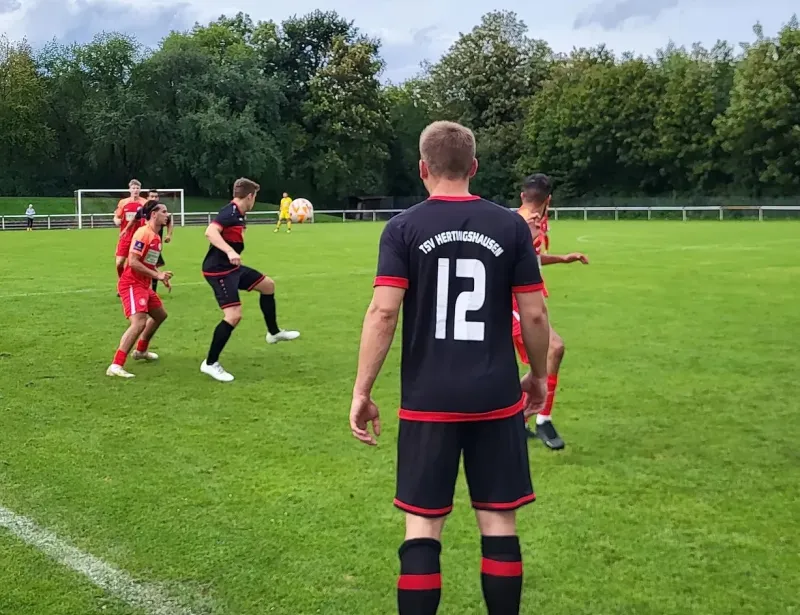 Scott/Theis Elf empfängt Junglöwen im Sportpark