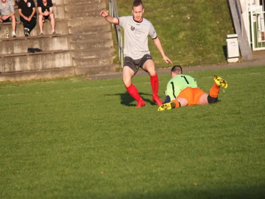 TSV Hertingshausen : TSV Ihringshausen