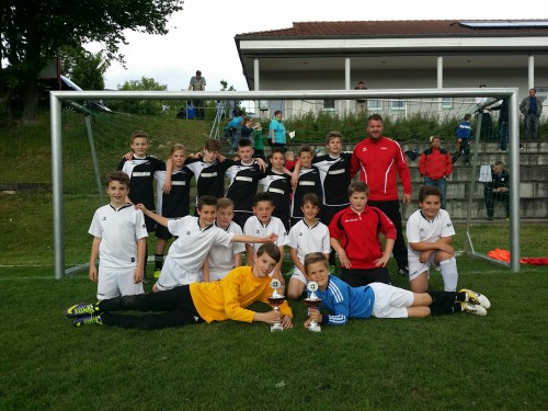 Gastgeber Teams siegen beim 4.Junior-Sommer-Cup
