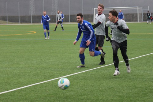 Erster Testspielsieg dank Mescher`s Doppelpack