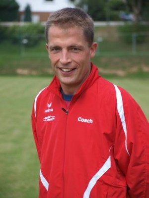 Marco Althans verlängert..