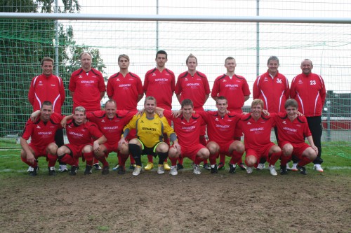 Niederlage im ersten Test