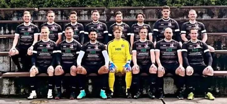 TSV Reserve in neuem Outfit++Wir sagen "Danke"