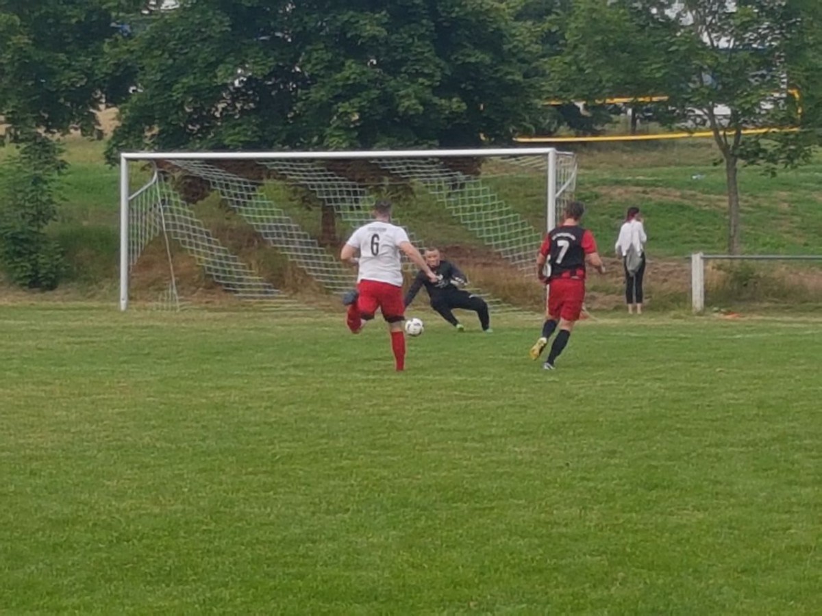 Reitze Elf mit erstem Testspielsieg