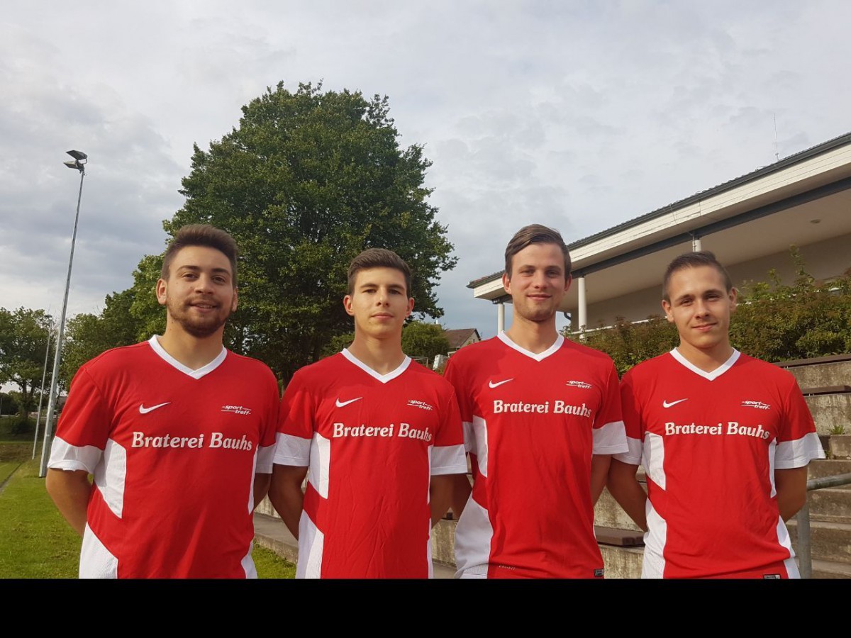 Derby zum Saisonauftakt