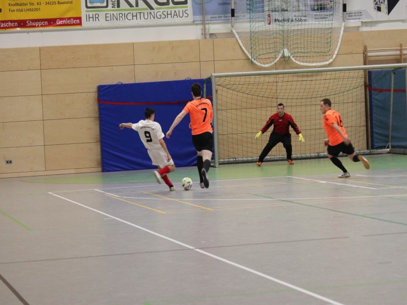 Reitze Elf marschiert mit weißer Weste durch Vorrunde