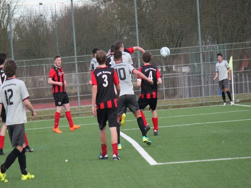 Zum Saisonauftakt müssen beide Teams reisen++Derby für Zwote