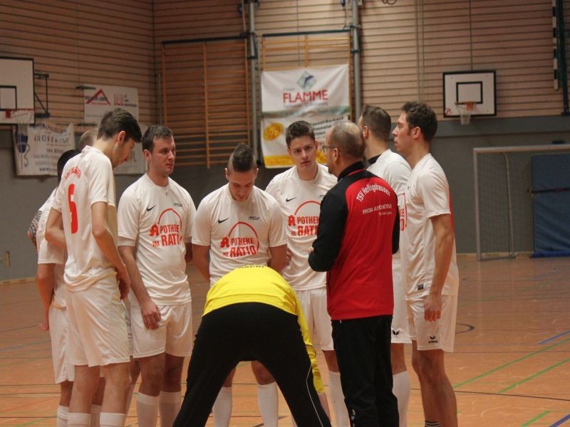 Bierschenk Elf in der Hauptrunde beim Bad Emstal Cup