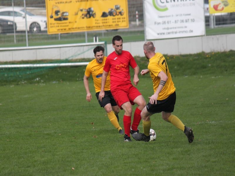 Sieg und Auswärtsniederlage für unsere Teams