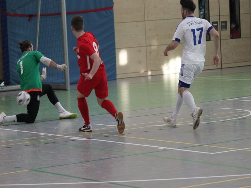 Reichlich Qualität unter dem Hallendach beim Hütt Winter-Cup