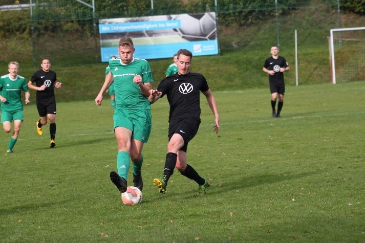 Remis und Niederlage für TSV Teams