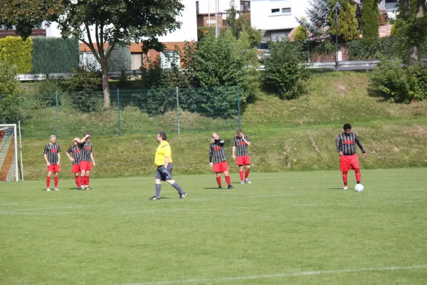 TSV Hertingshausen II : SG Dennhausen/Dörnh.