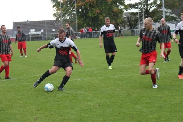 TSV Hertingshausen II : SG Dennhausen/Dörnh.