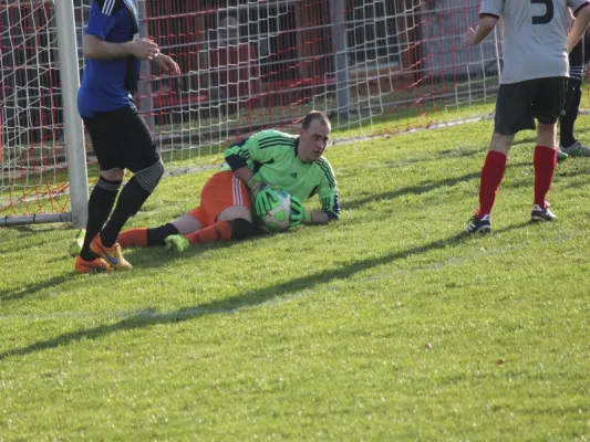 TSV Hertingshausen : TSV Ihringshausen