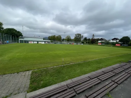 Rasensanierung im Sportpark