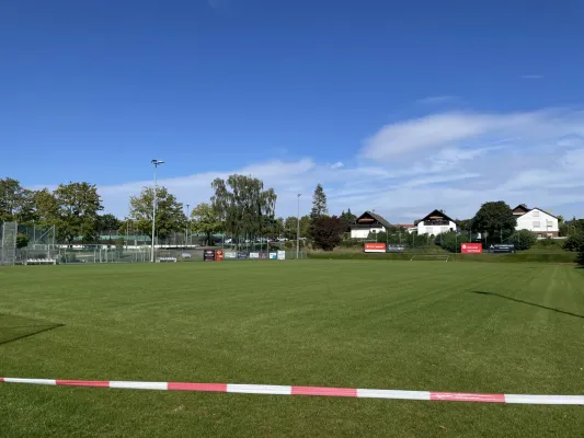 Rasensanierung im Sportpark