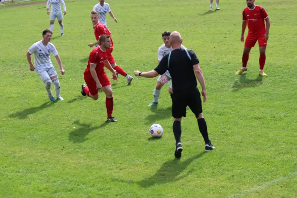 TSV Hertingshausen : Eintracht Baunatal