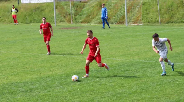 TSV Hertingshausen : Eintracht Baunatal